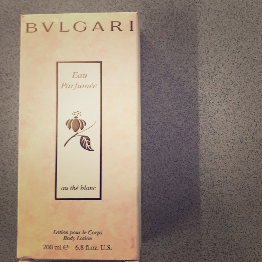 New BULGARI body lotion, 6.8 fl.oz. / 200ml